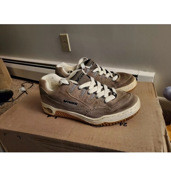 *RARE VINTAGE 90s* VANS TABLOID 1998 SIZE 10.5 US - Picture 2 of 5